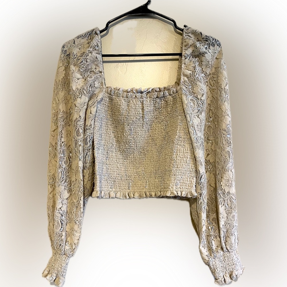 Urban Outfitters romantic sleeve top!